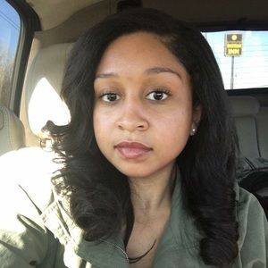 Meet your Posher, Christina